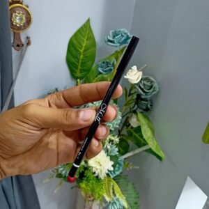 قلم كحل اسود mn اوريجينال