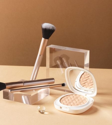 make-up-concept-with-brush